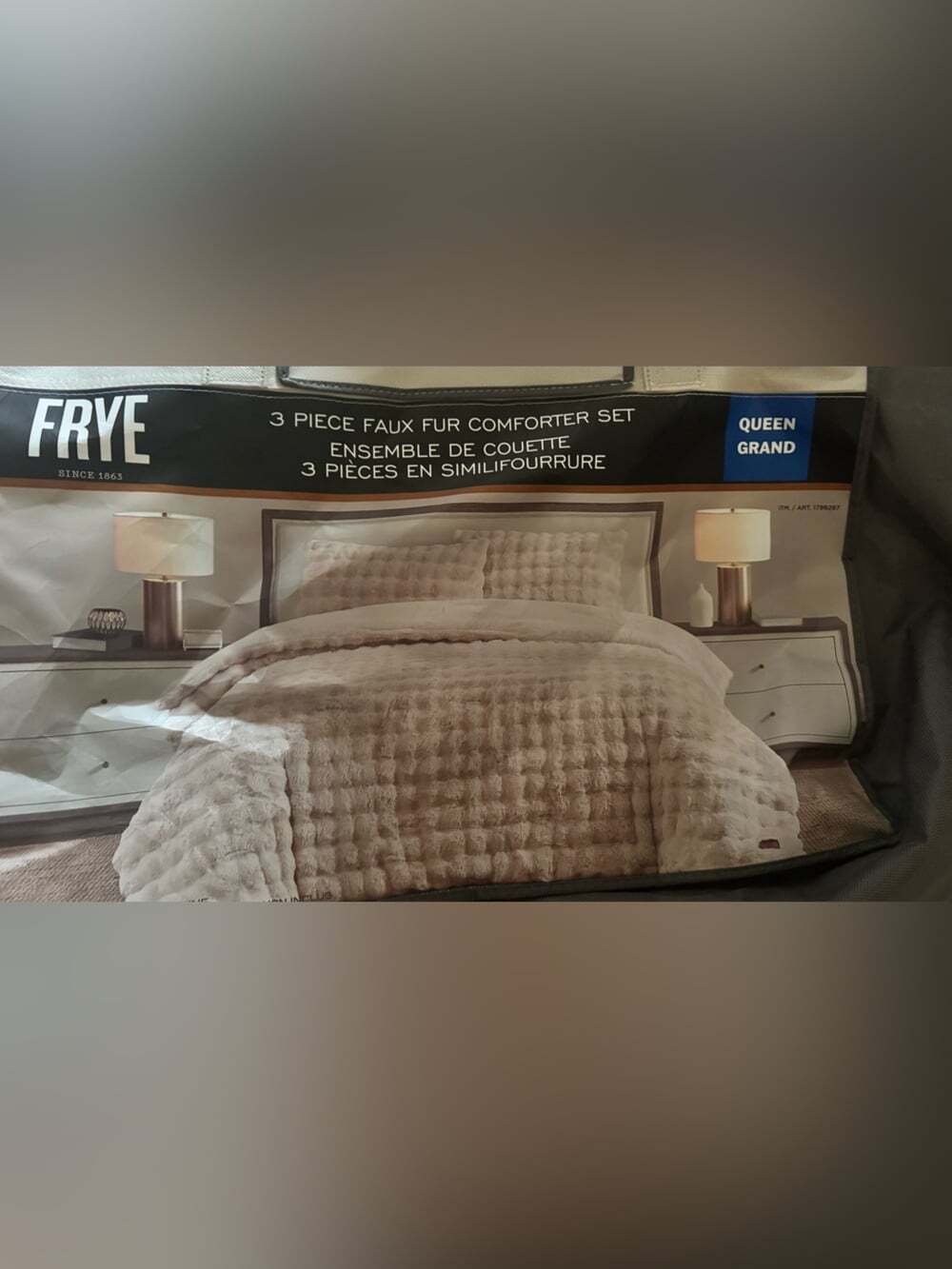 Frye comforter set QUEEN pom-pom white rare Plush Faux Fur Comforter Set - Cream